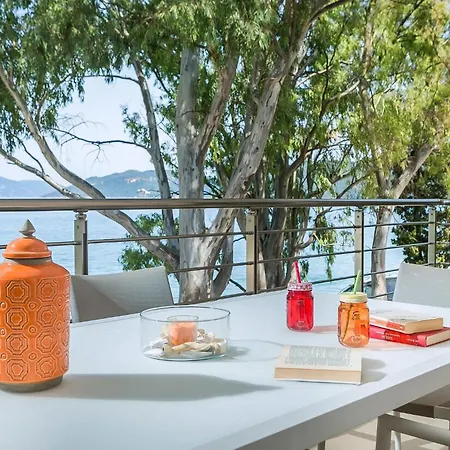 Vila Deluxe Kefalonia Corali 3 Bedroom Pool Sea View Karavomilos